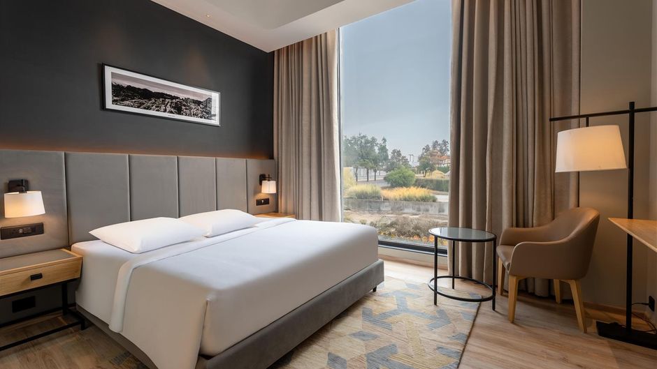 Park Inn by Radisson Jabalpur Suite