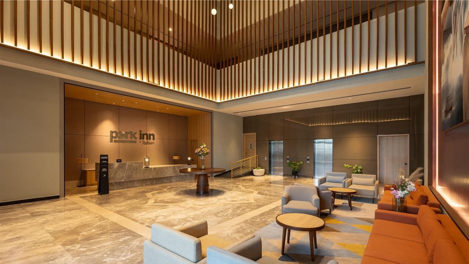 Park Inn by Radisson Jabalpur Lobby