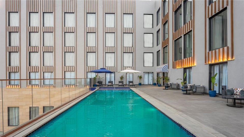 Park Inn by Radisson Jabalpur Pool