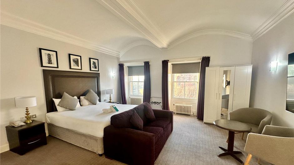 Carlisle, Sure Hotel Collection by BW Room
