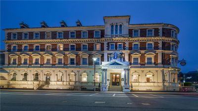 The Queen Hotel, BW Premier Collection