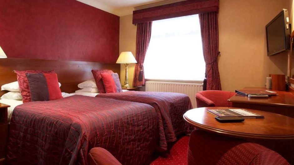 Manchester Inn, Sure Hotel Coll by BW Room
