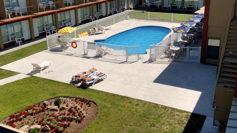 Auberge Royal Versailles Pool