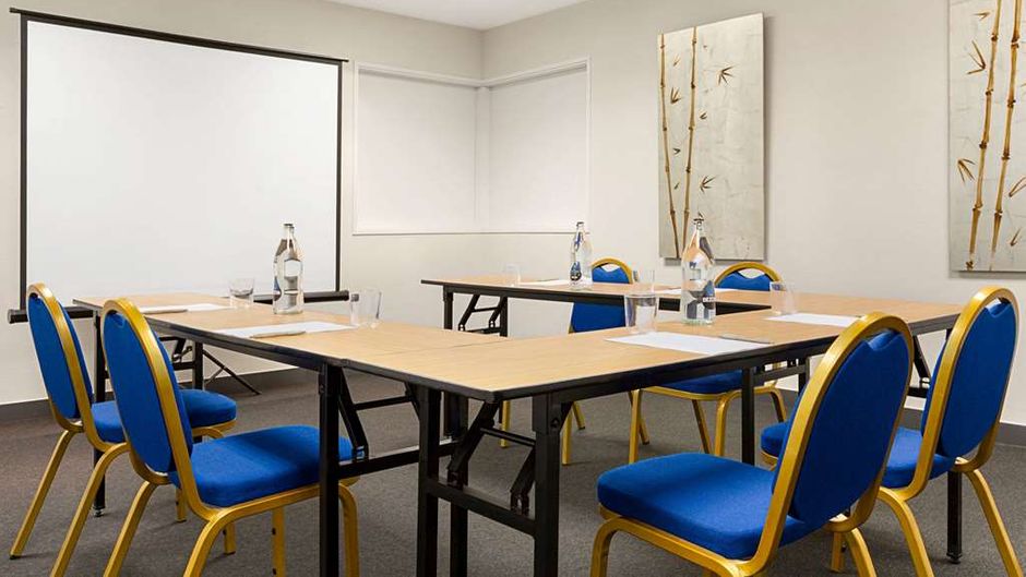 Ramada by Wyndham Madrid Tres Cantos Meeting