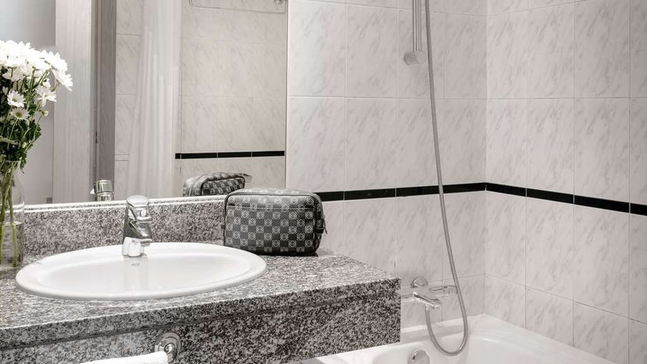 Ramada by Wyndham Madrid Tres Cantos Room