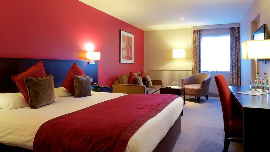 Aberdeen Airport Sure Hotel Coll by BW Room
