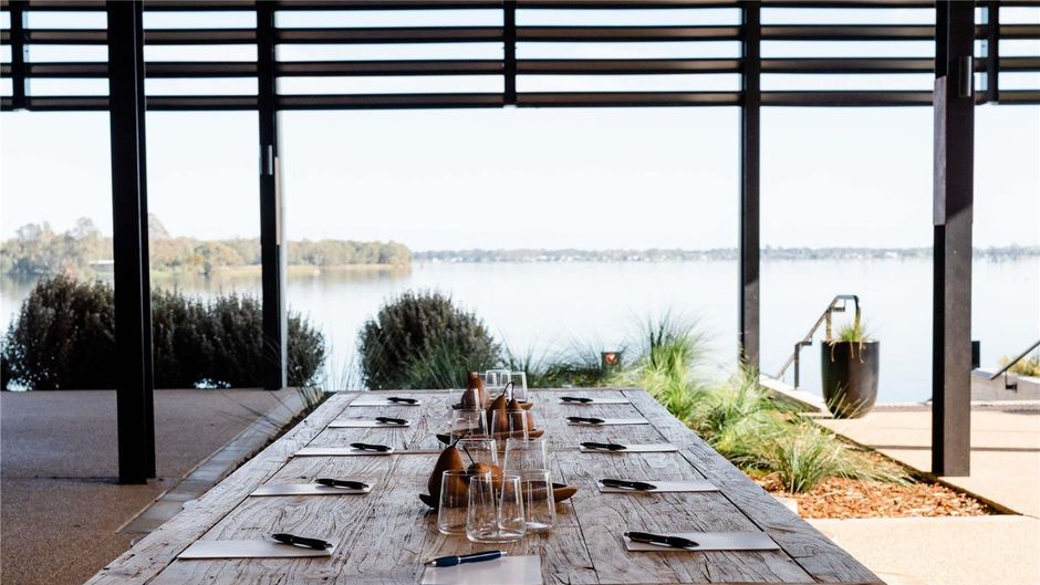 The Sebel Yarrawonga Silverwoods Meeting