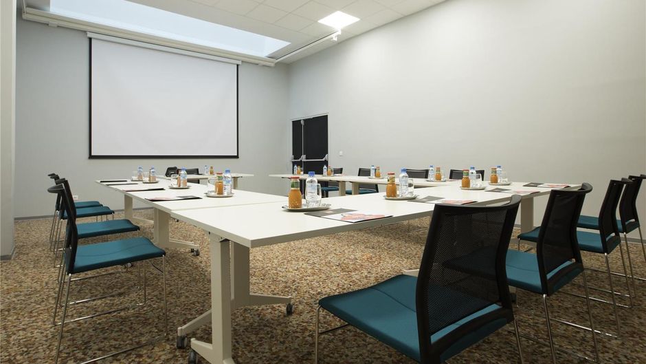 Ibis Abdelmoumen Casa Centre Meeting