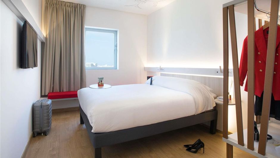 Ibis Abdelmoumen Casa Centre Room