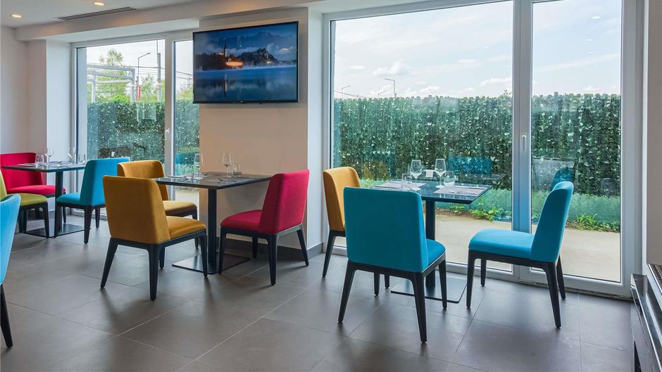 Ibis Styles Bucharest Airport Restaurant