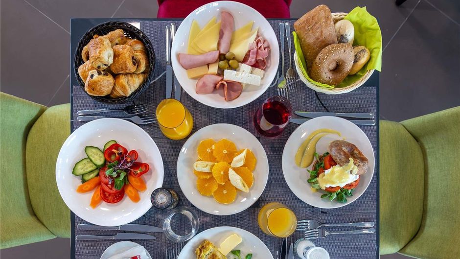 Ibis Styles Bucharest Airport Restaurant