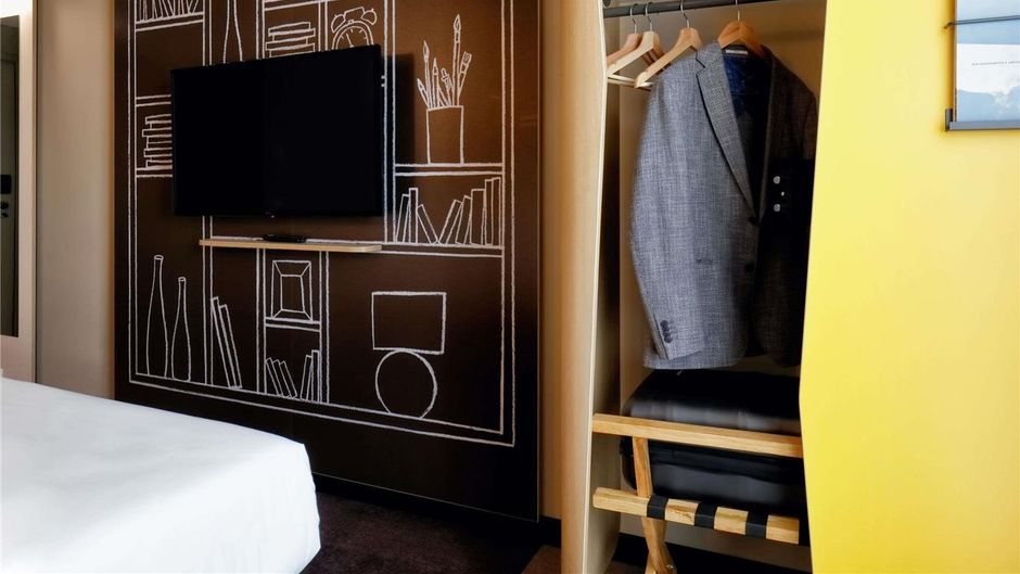 Ibis Aktobe Room