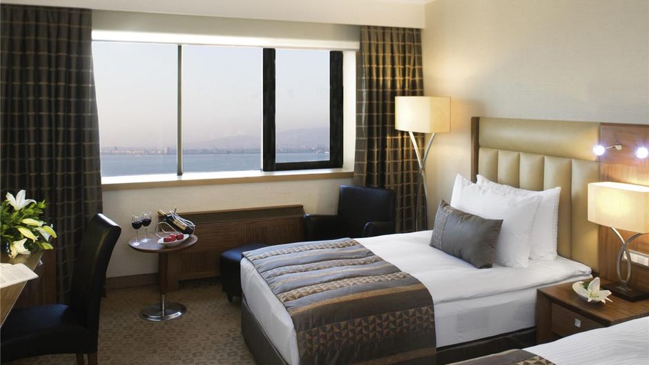 Moevenpick Hotel Izmir Room