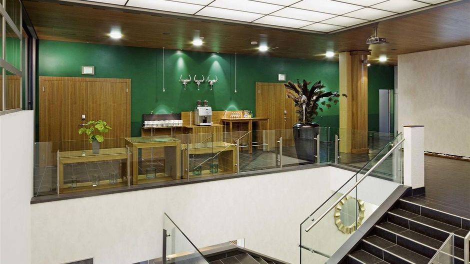 Moevenpick Hotel Zurich-Airport Exterior