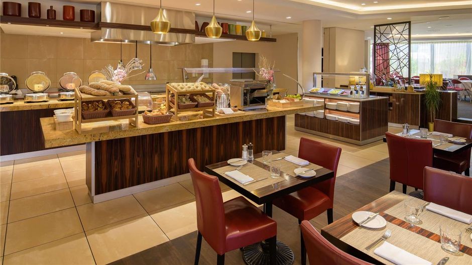 Movenpick Hotel Geneva Restaurant