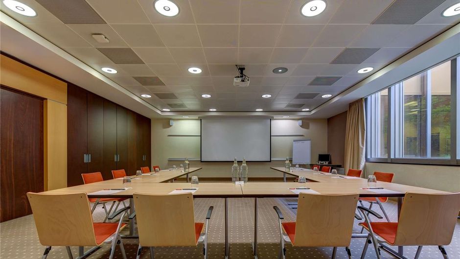 Movenpick Hotel Geneva Meeting