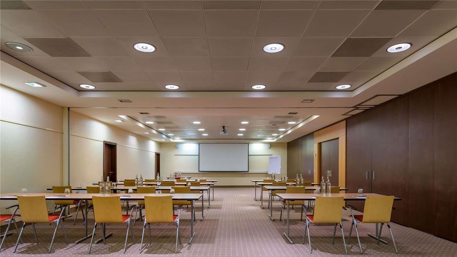 Movenpick Hotel Geneva Meeting