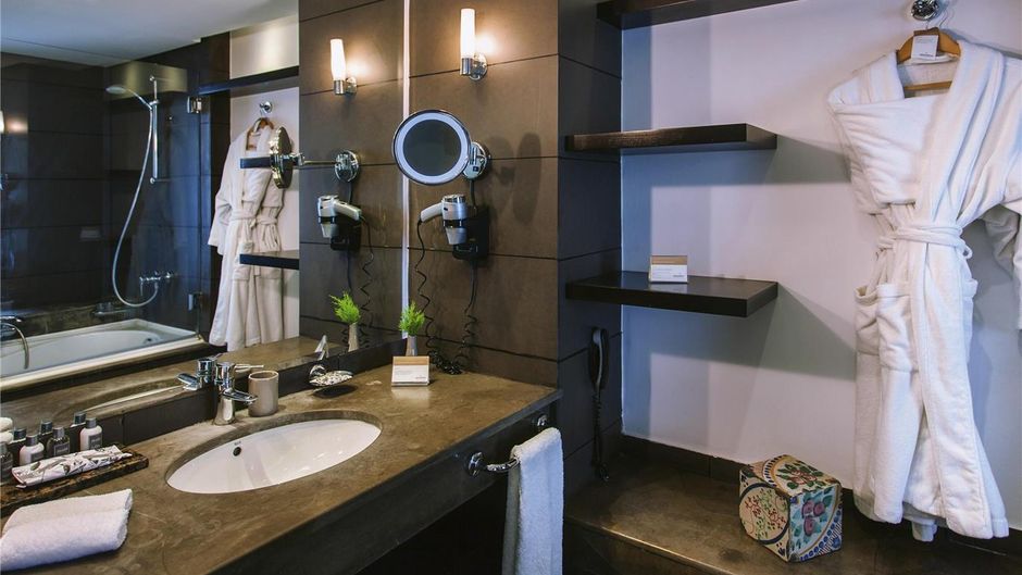 Moevenpick Hotel Gammarth Tunis Room