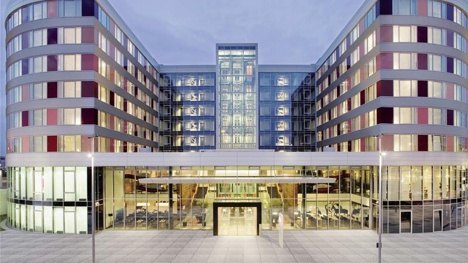 Moevenpick Stuttgart Airport Exterior