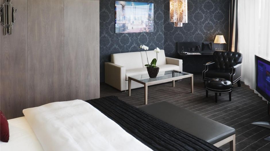 Moevenpick Stuttgart Airport Room
