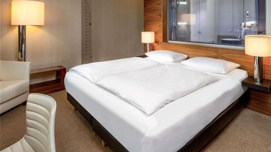 Moevenpick Hotel Hamburg Room