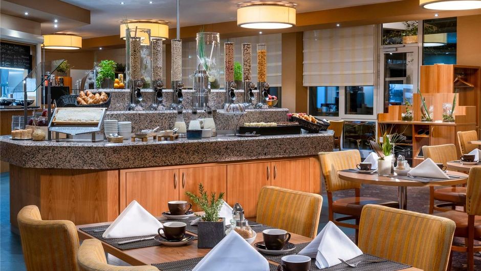 Moevenpick Hotel Nuremberg-Airport Restaurant