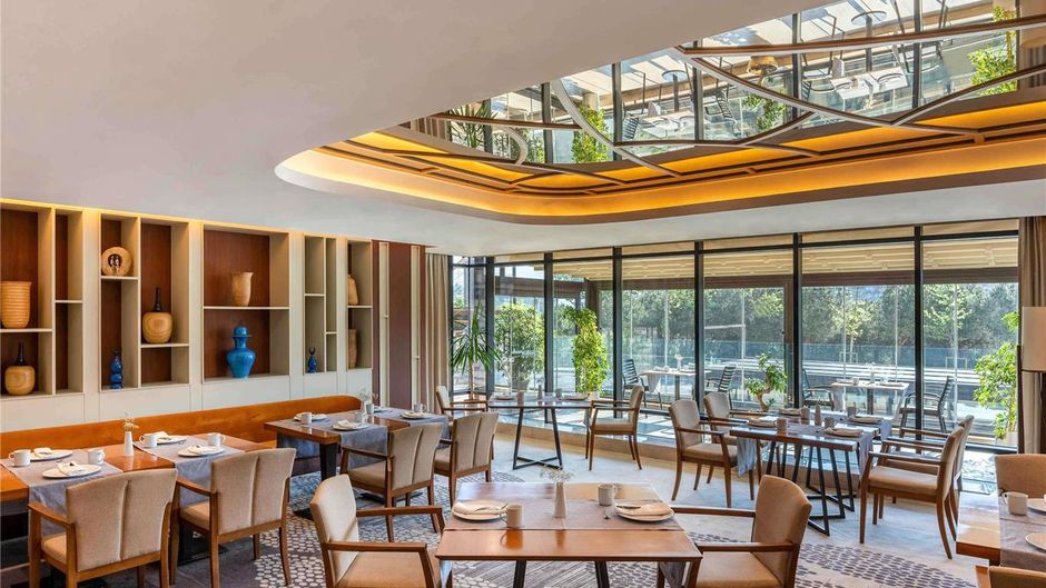 Moevenpick Hotel Istanbul Golden Horn Exterior