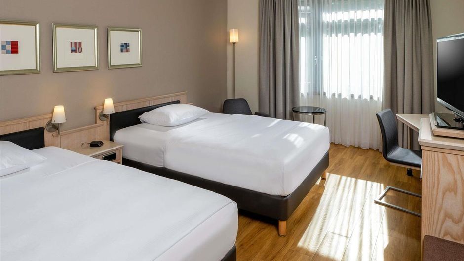 Moevenpick Hotel Muenchen Airport Room