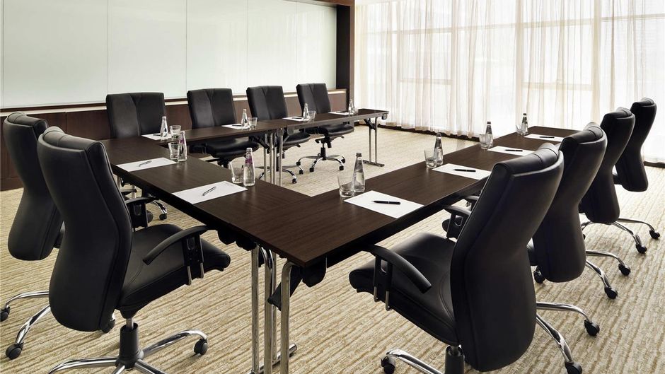 Moevenpick Hotel Jumeirah Lakes Towers Meeting