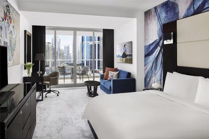 Moevenpick Hotel Jumeirah Lakes Towers