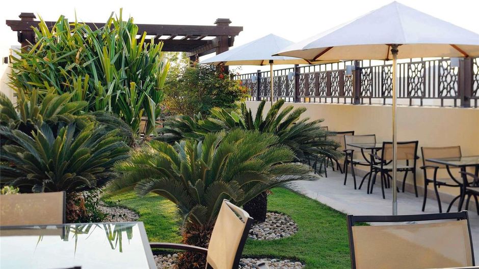 Moevenpick Hotel Apartments Al Mamzar Exterior