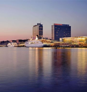 Moevenpick Hotel Amsterdam City Centre