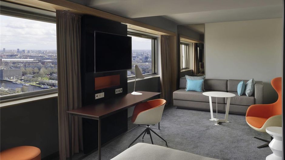 Moevenpick Hotel Amsterdam City Centre Room