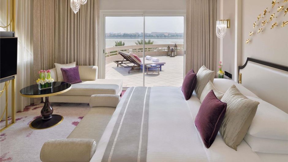 Moevenpick Hotel Bahrain Room