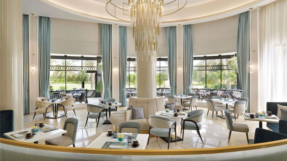 Moevenpick Hotel Bahrain Exterior