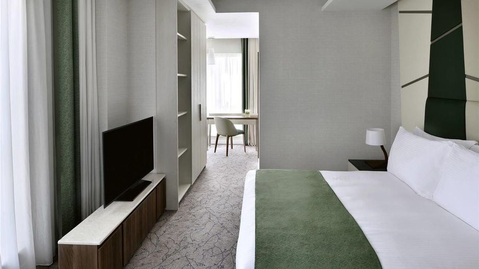 Moevenpick Hotel Apartments Downtown Room