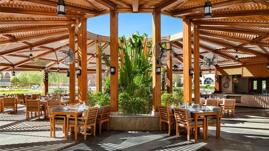 Moevenpick Resort Taba Restaurant