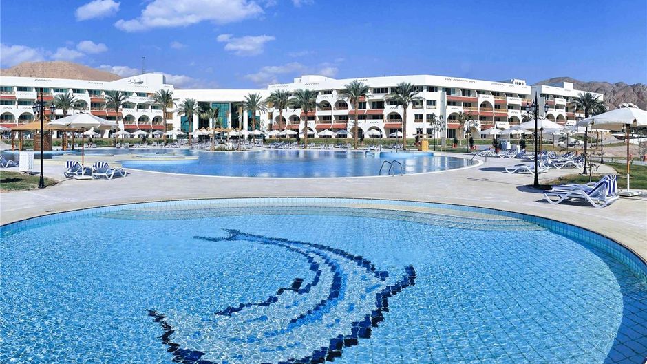 Moevenpick Resort Taba Pool