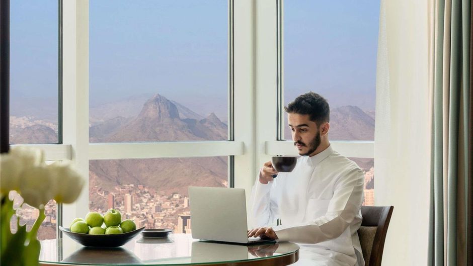 Moevenpick Hotel & Residence Hajar Tower Suite