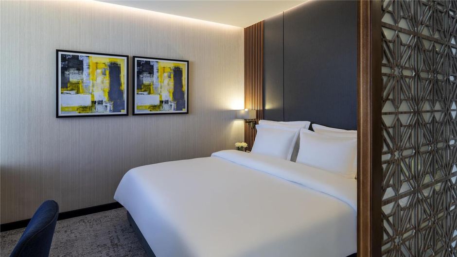 Anwar Al Madinah Moevenpick Hotel Suite