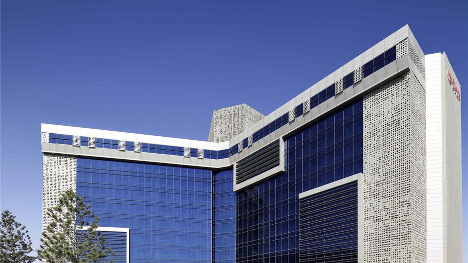 Moevenpick Hotel Karachi Exterior