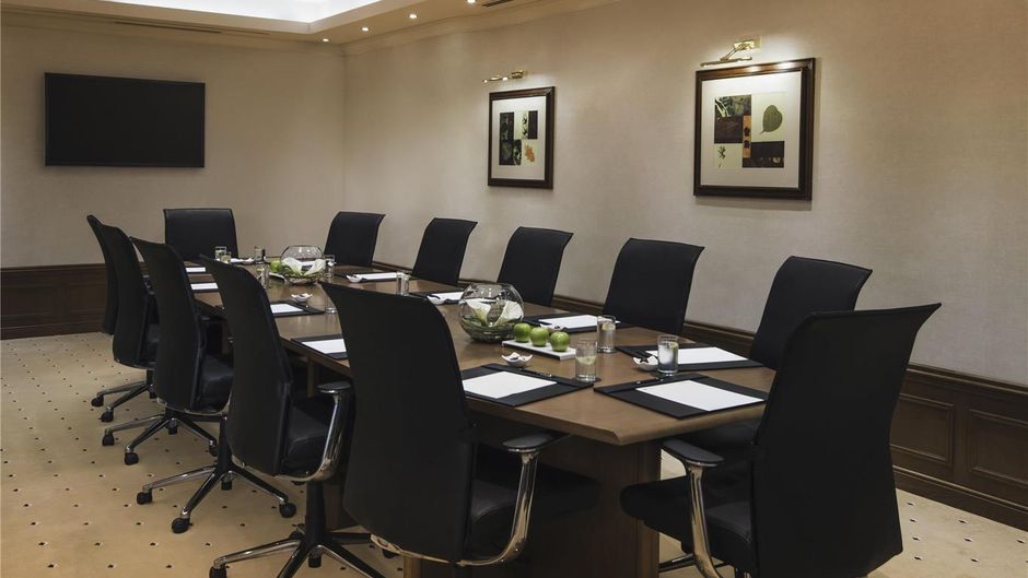 Moevenpick Hotel Doha Meeting