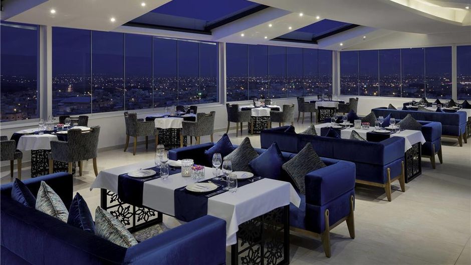 Moevenpick Hotel Qassim Restaurant