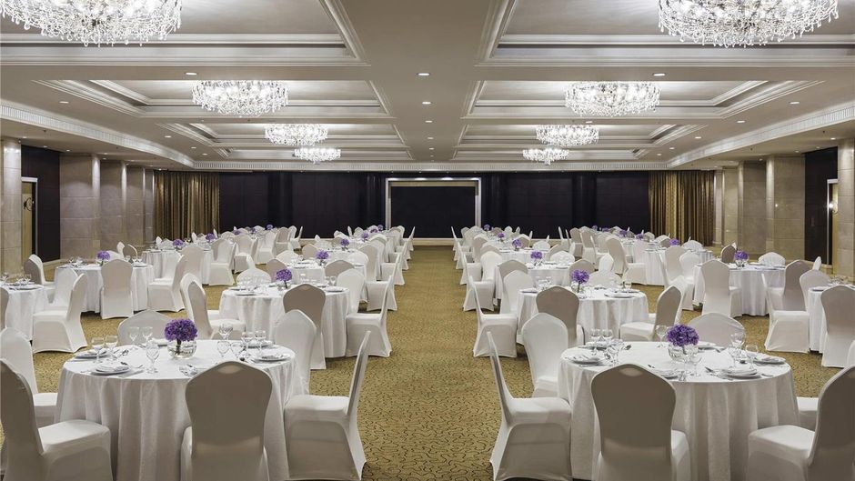 Moevenpick Hotel Qassim Meeting