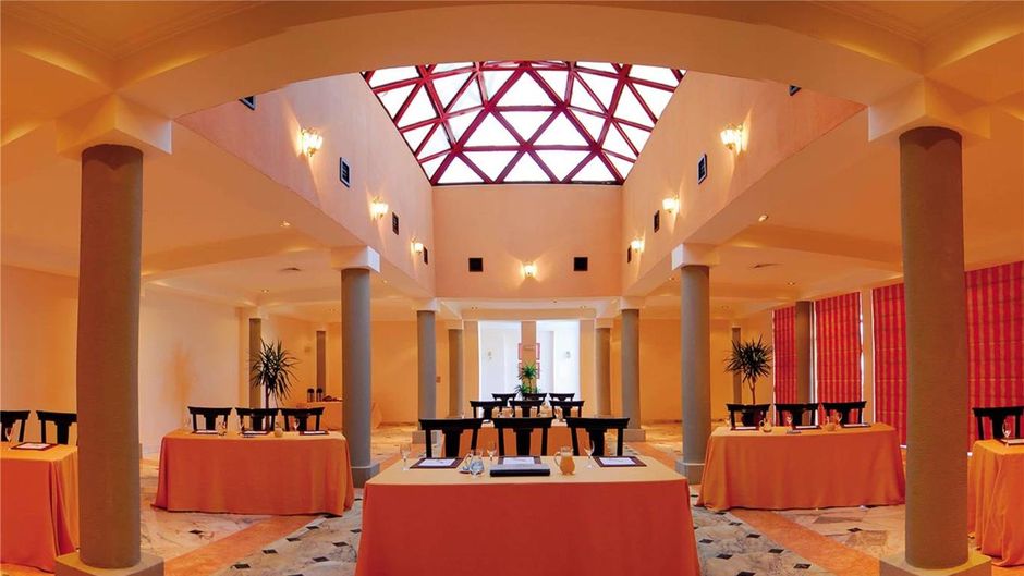 Grand Mercure Petra Meeting