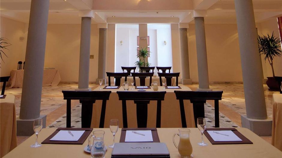 Grand Mercure Petra Meeting