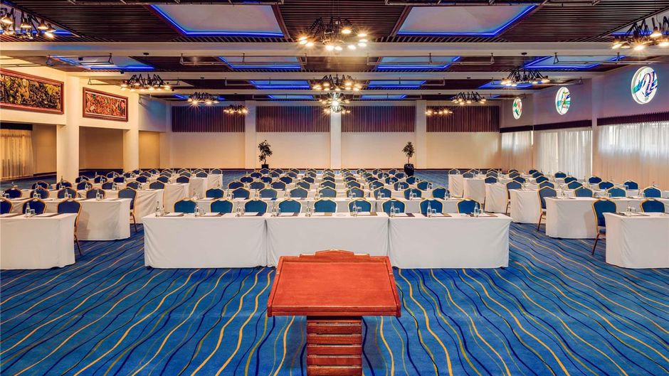 Moevenpick Hotel & Residences Nairobi Meeting