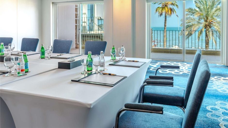 Moevenpick Hotel & Resort  Al Bida'a Meeting