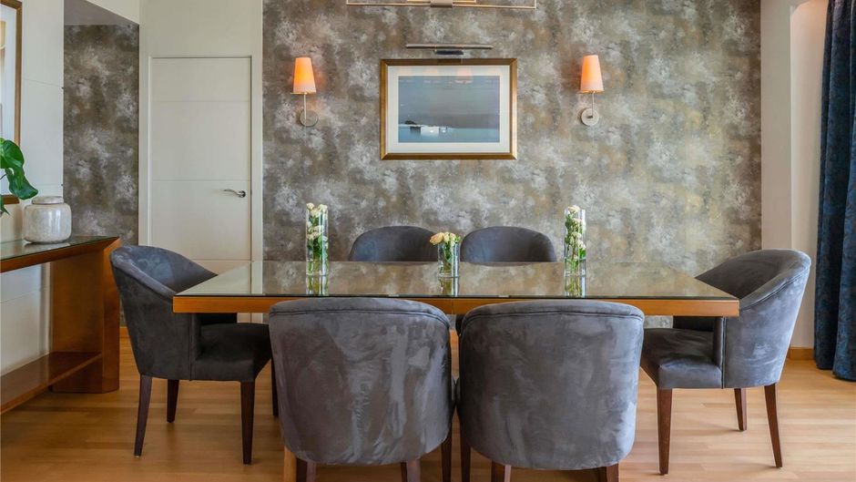 Moevenpick Hotel Beirut Suite