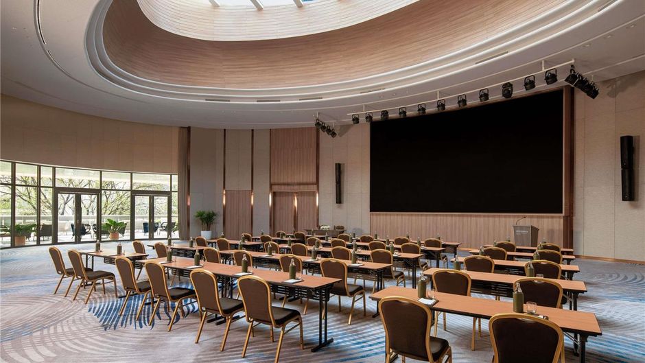Movenpick BDMS Wellness Resort Bangkok Meeting